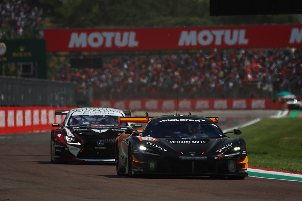motorsport racing