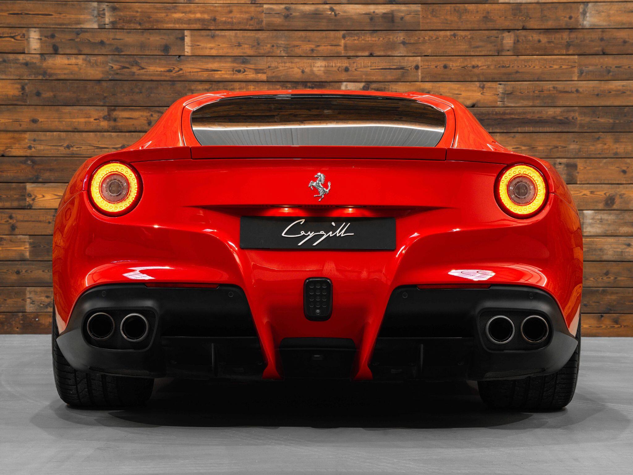 Ferrari F12 Berlinetta - Image 8