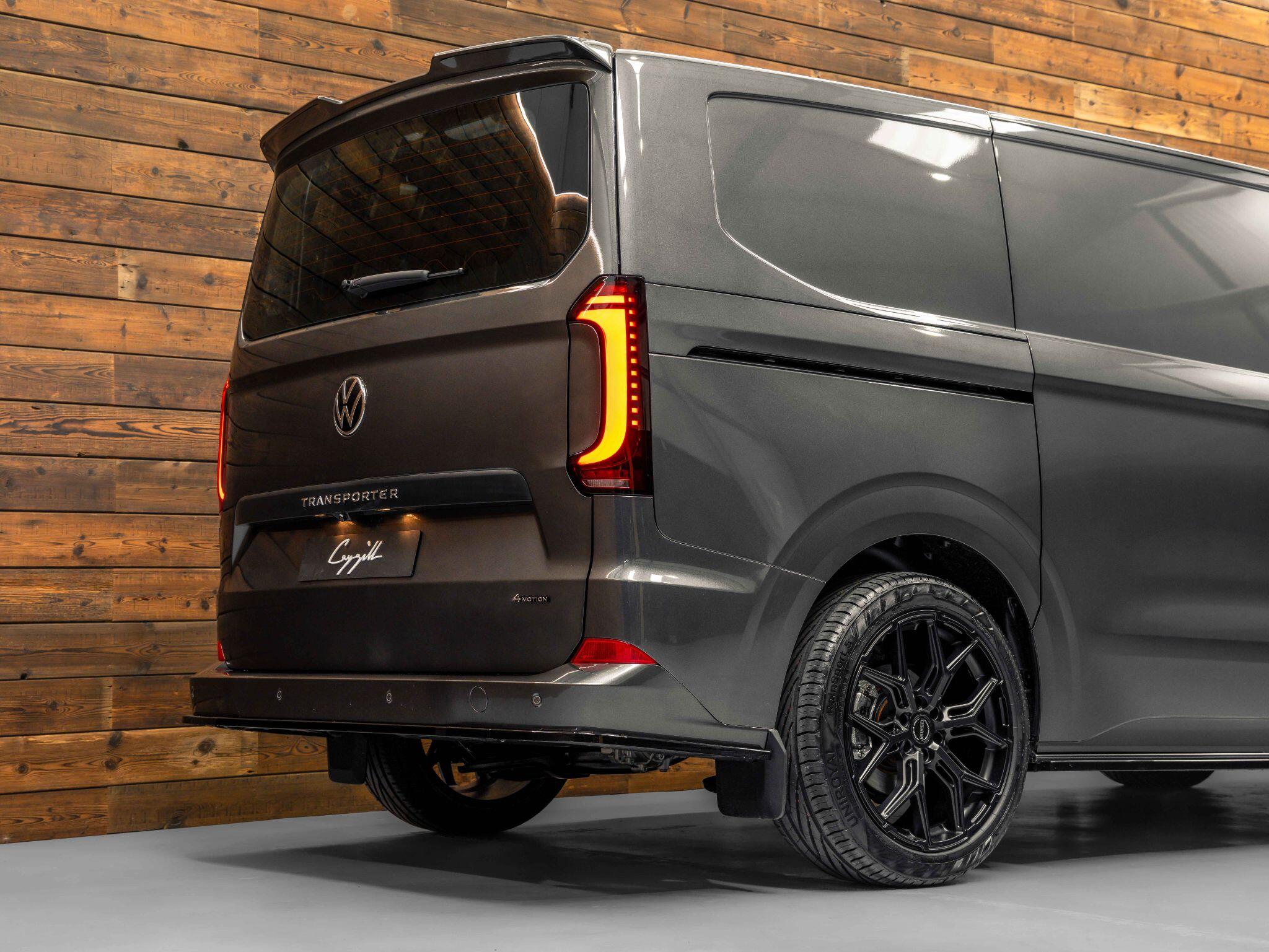 Volkswagen Transporter - Image 9