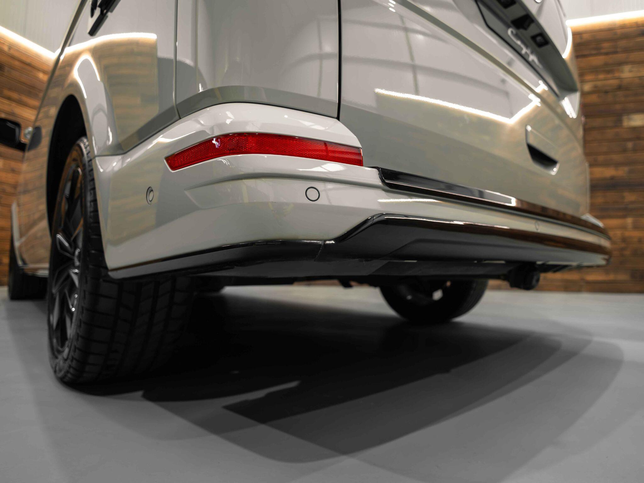 Volkswagen California - Image 12