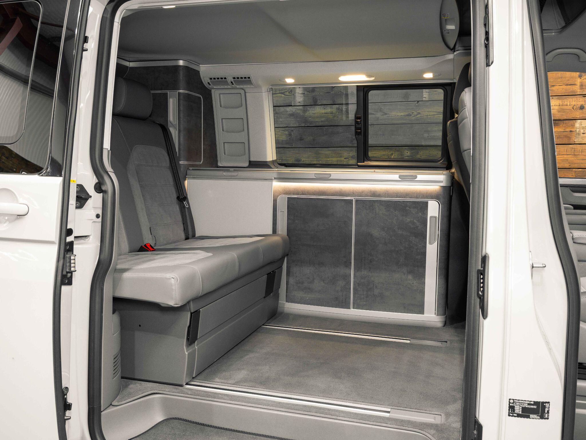 Volkswagen California - Image 27