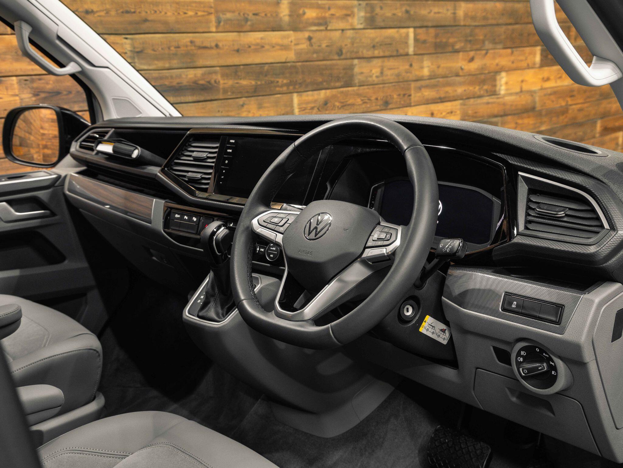 Volkswagen California - Image 13