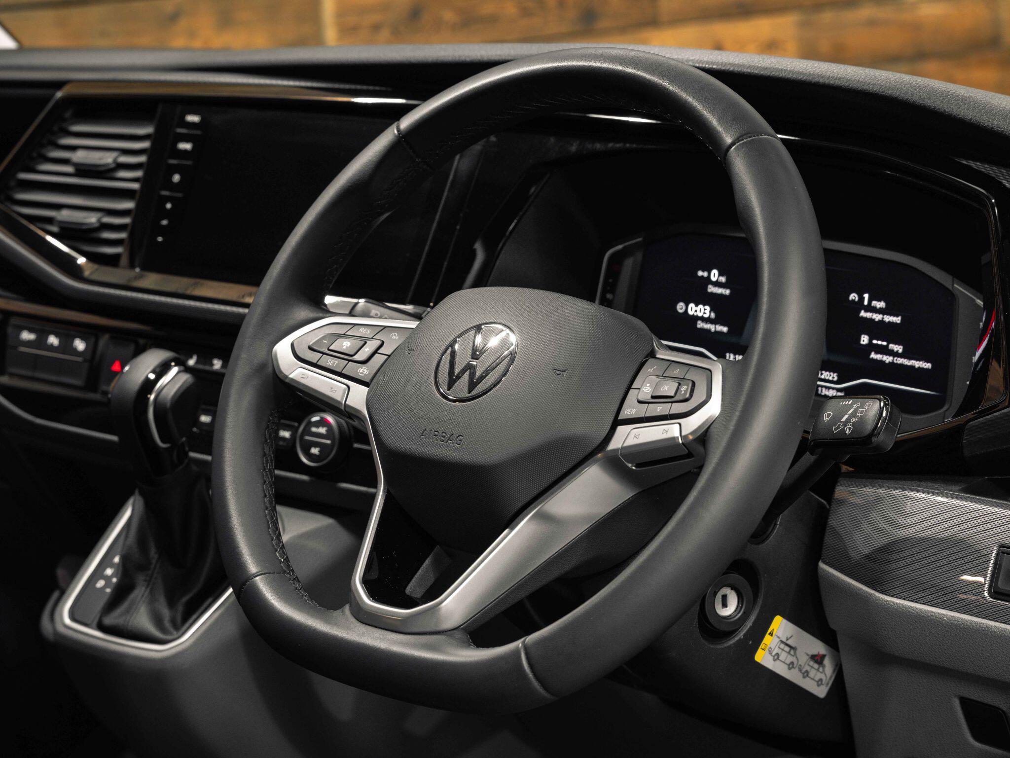 Volkswagen California - Image 23