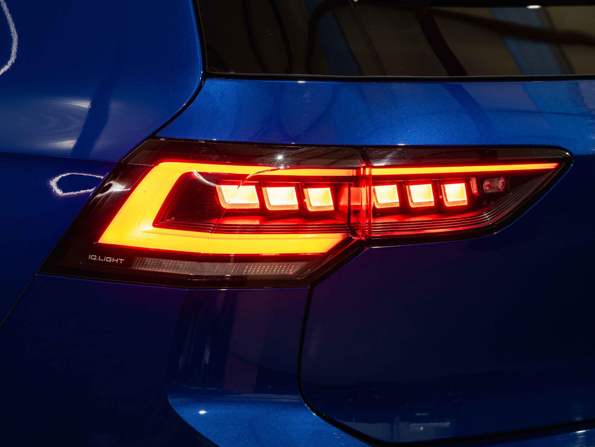 Volkswagen Golf - Image 26