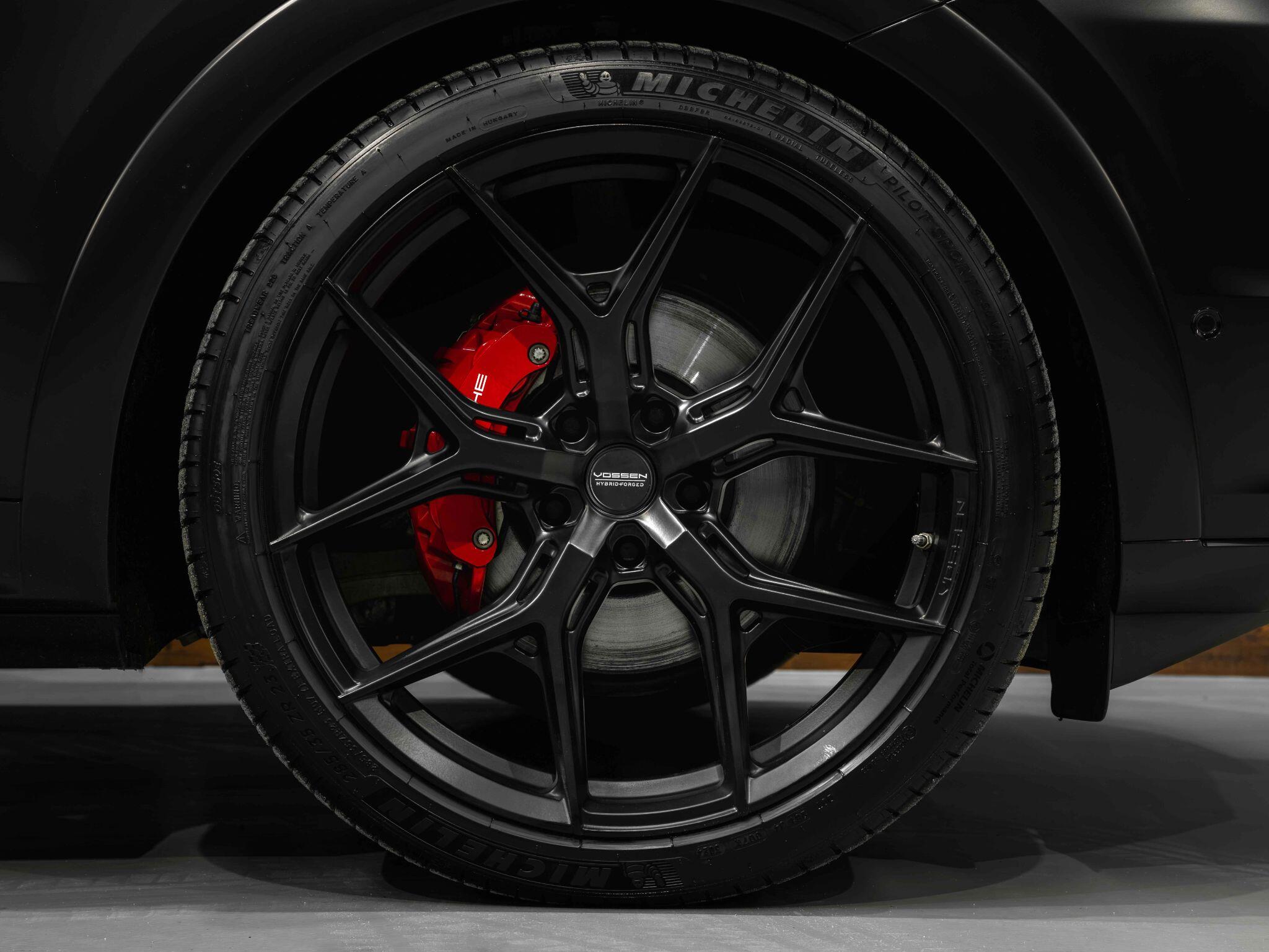 Porsche Cayenne - Image 15