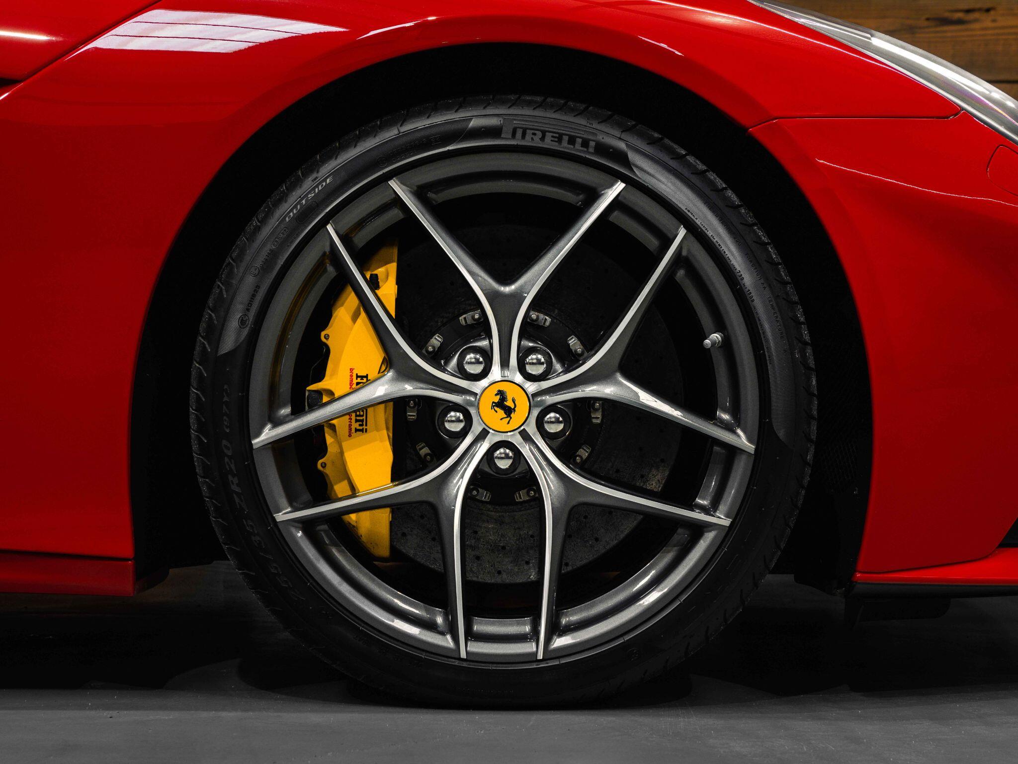 Ferrari F12 Berlinetta - Image 17