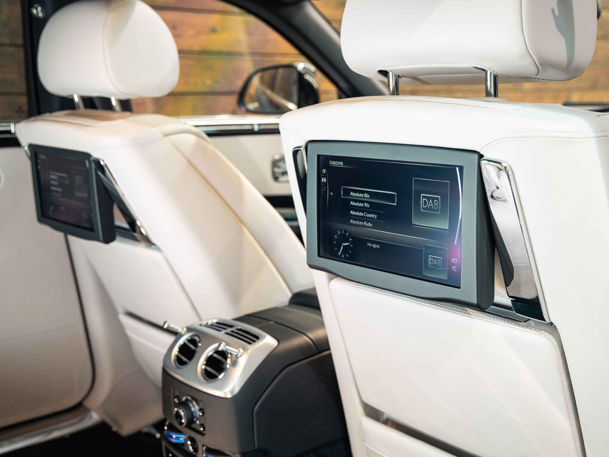 Rolls-Royce Ghost - Image 38