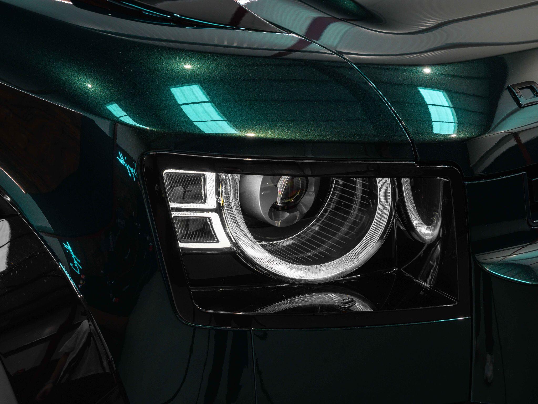 Land Rover Defender 90 - Image 23