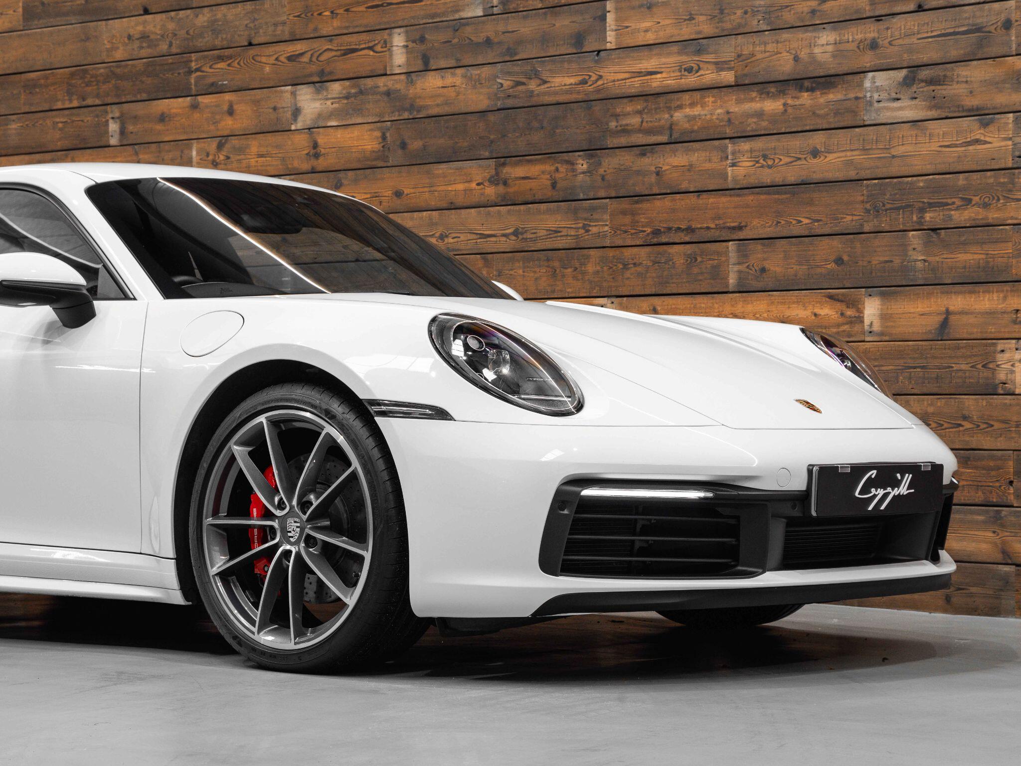 Porsche 911 - Image 5