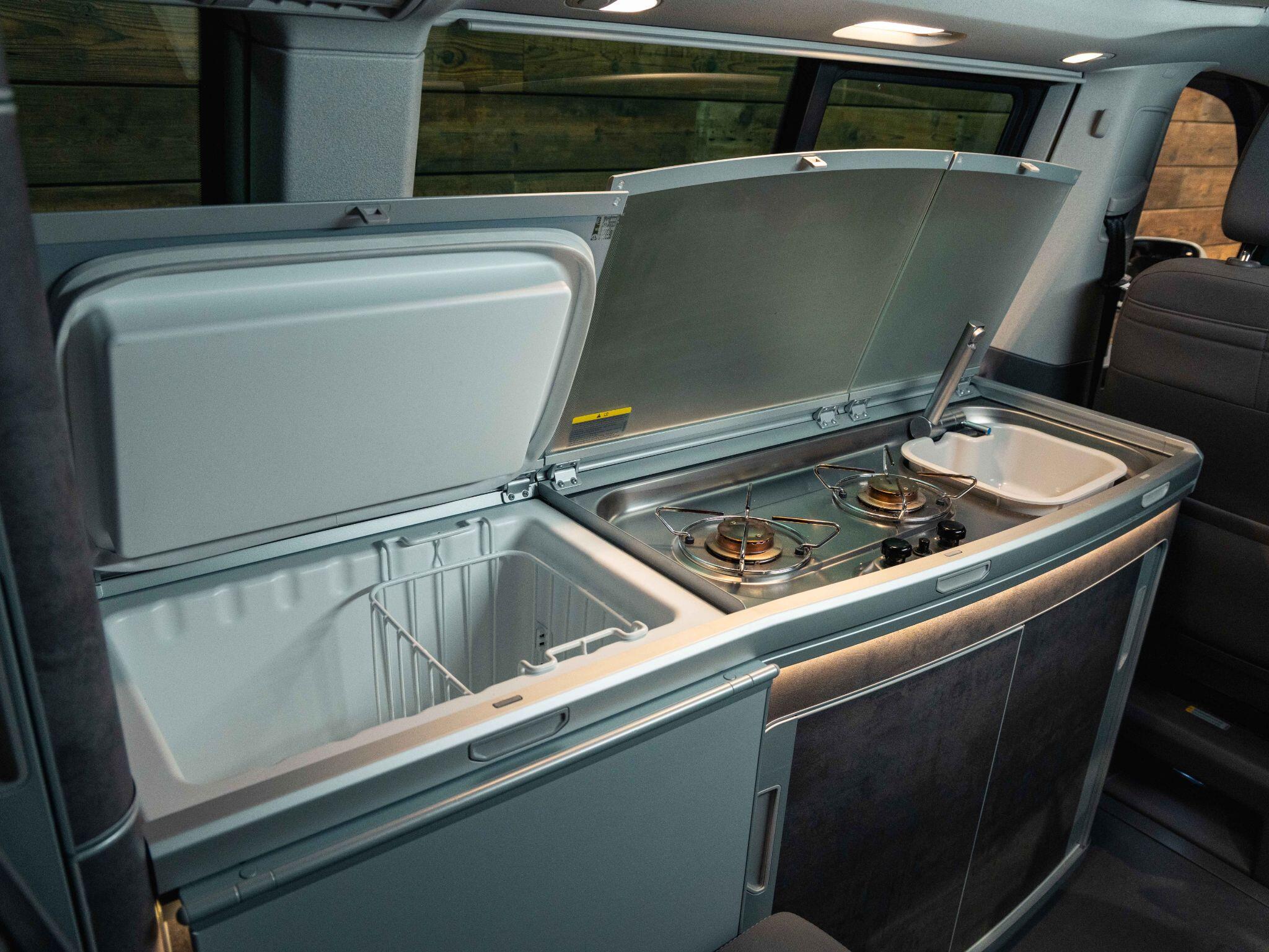 Volkswagen California - Image 31