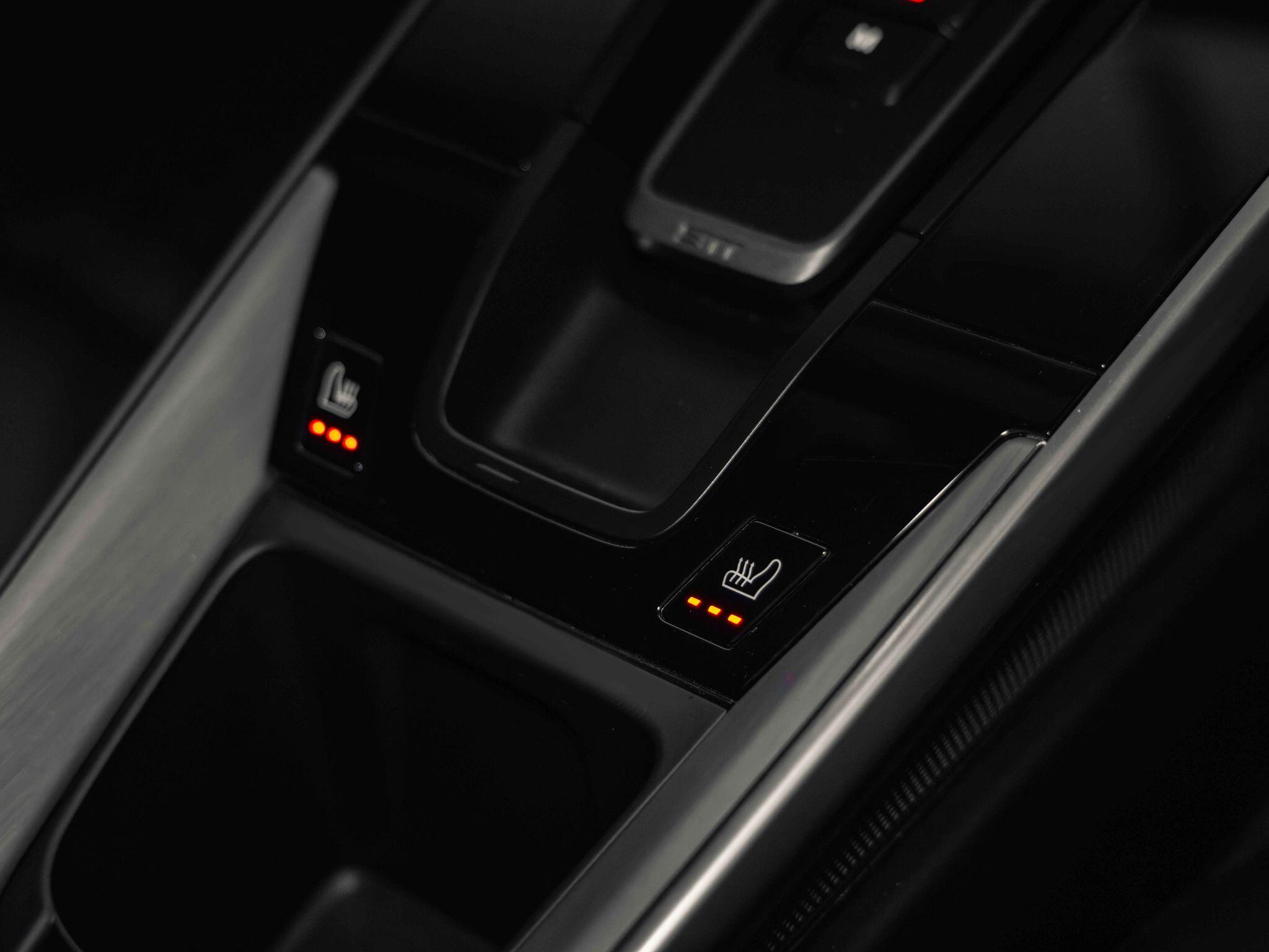 Porsche 911 - Image 12