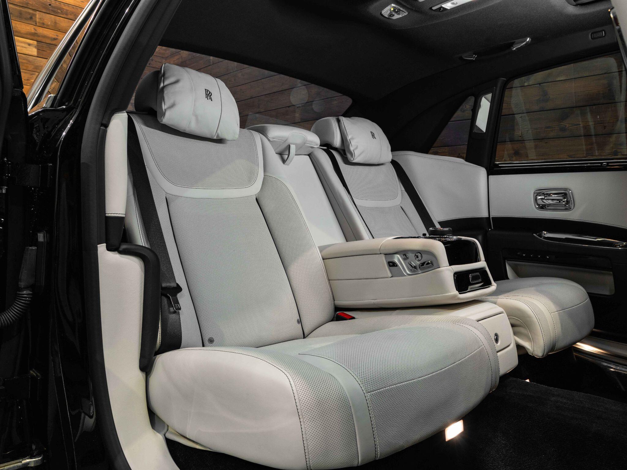 Rolls-Royce Ghost - Image 32