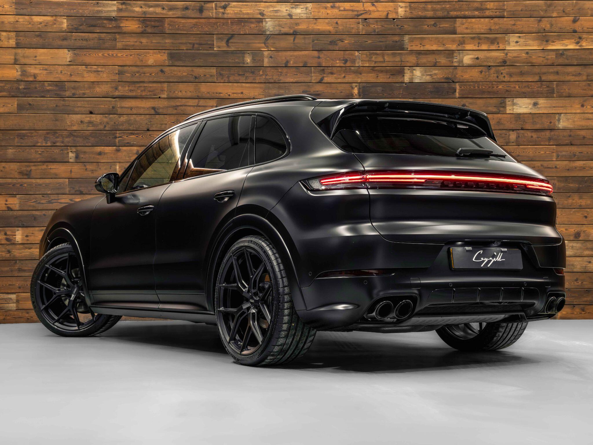 Porsche Cayenne - Image 3