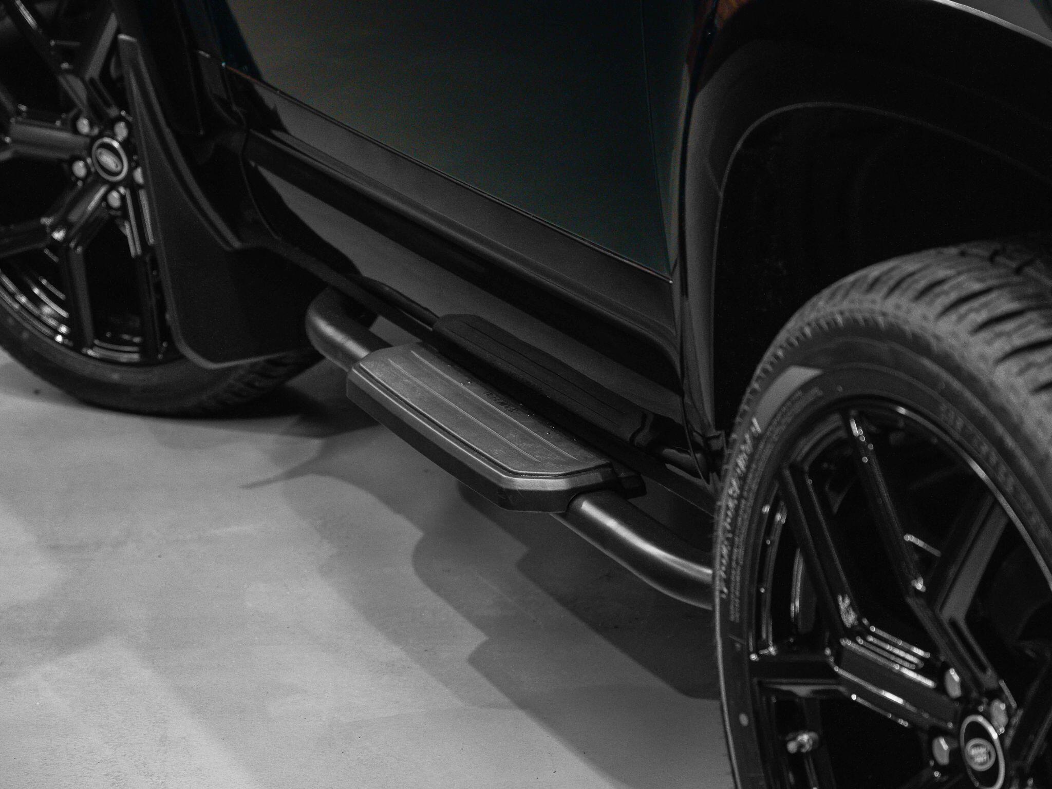 Land Rover Defender 90 - Image 26