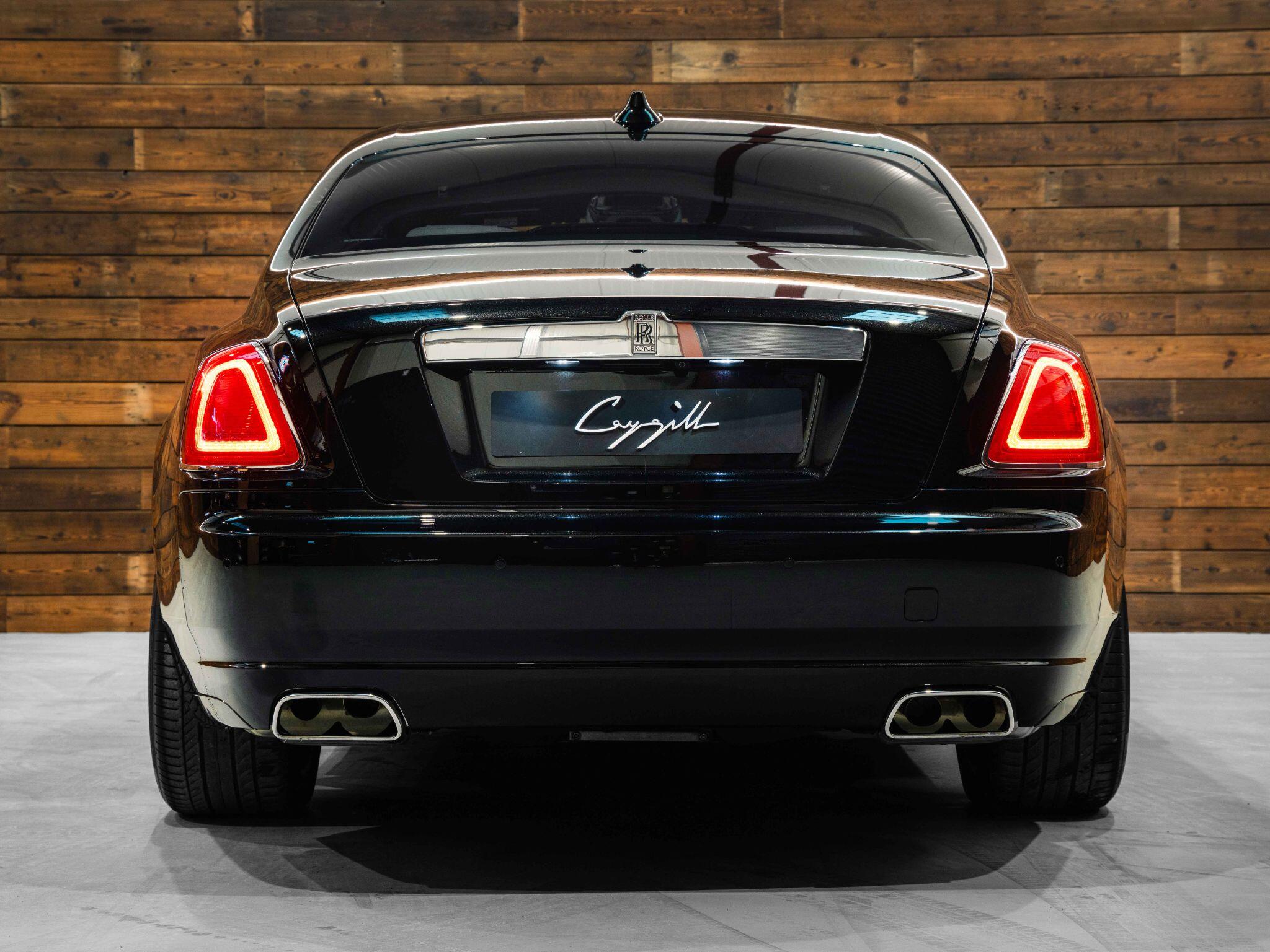 Rolls-Royce Ghost - Image 4