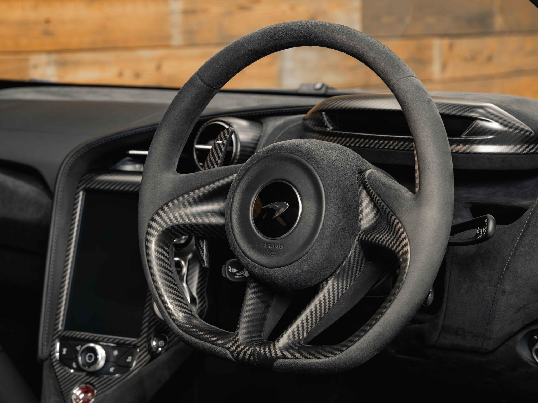 McLaren 720S - Image 23