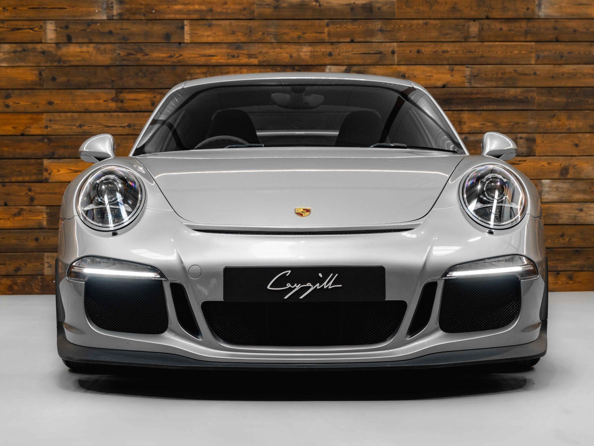 Porsche 911 - Image 2