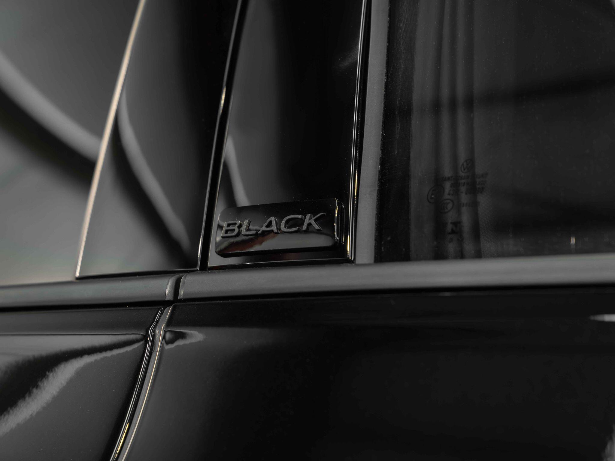 Volkswagen Golf - Image 24