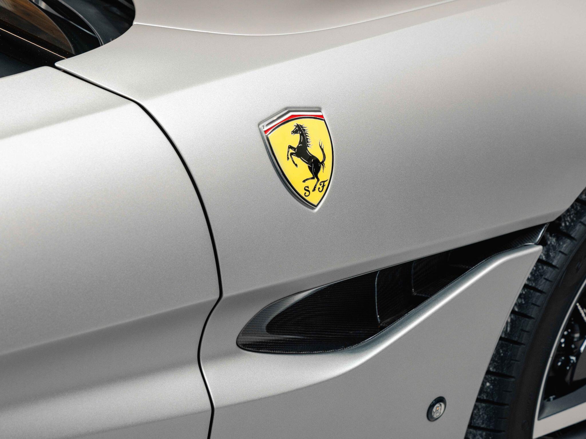 Ferrari Portofino - Image 30