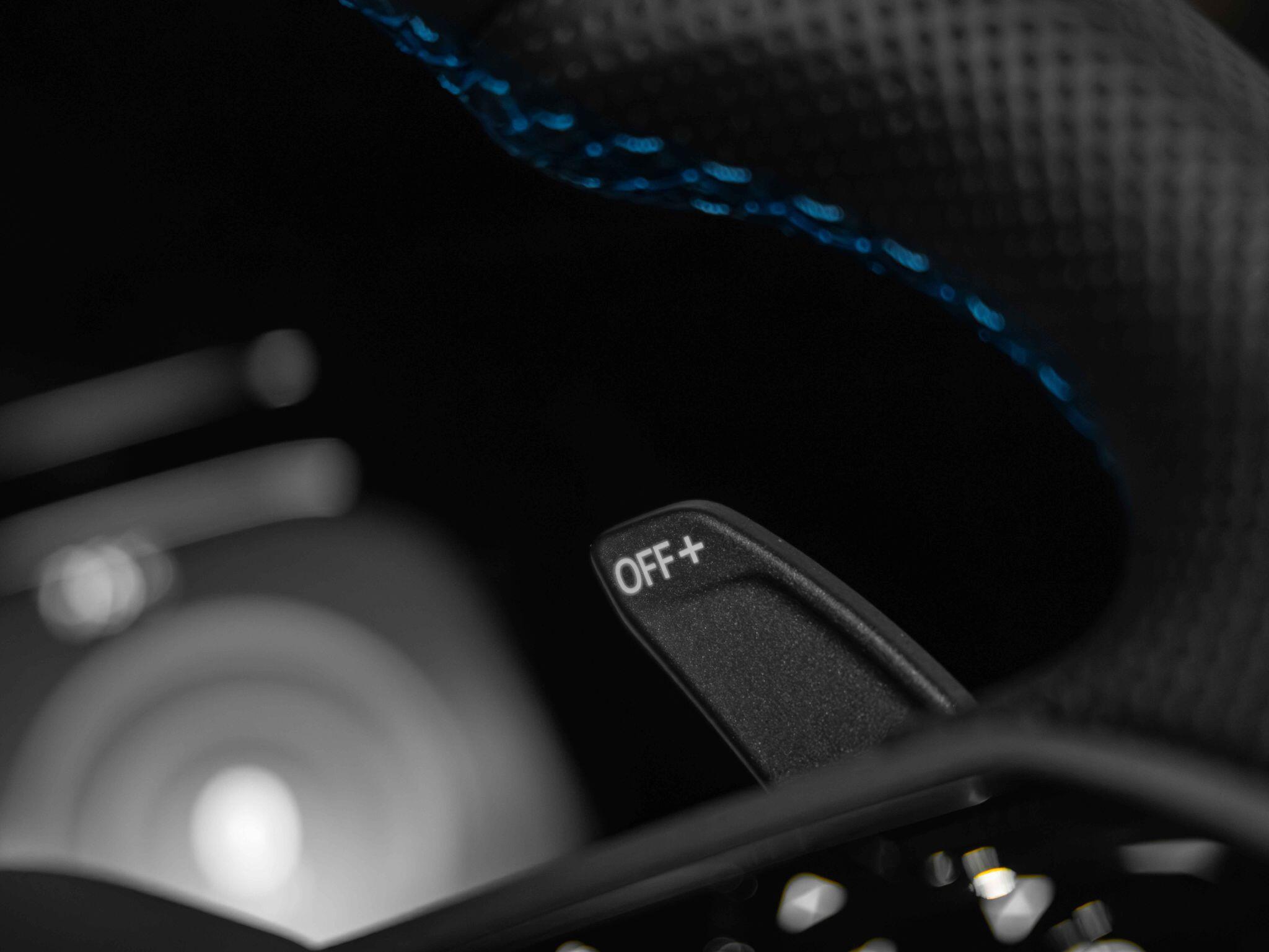 Volkswagen Golf - Image 14