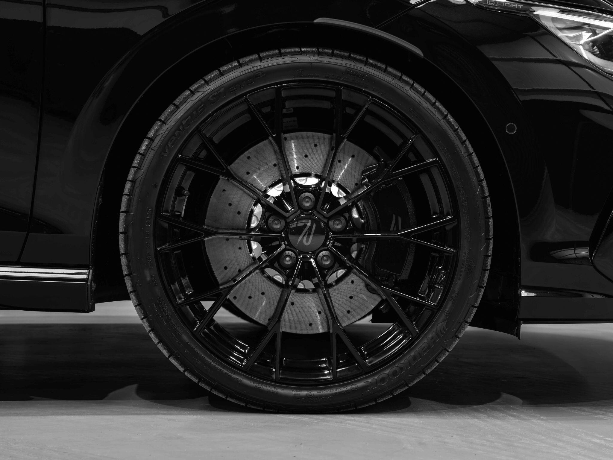 Volkswagen Golf - Image 17