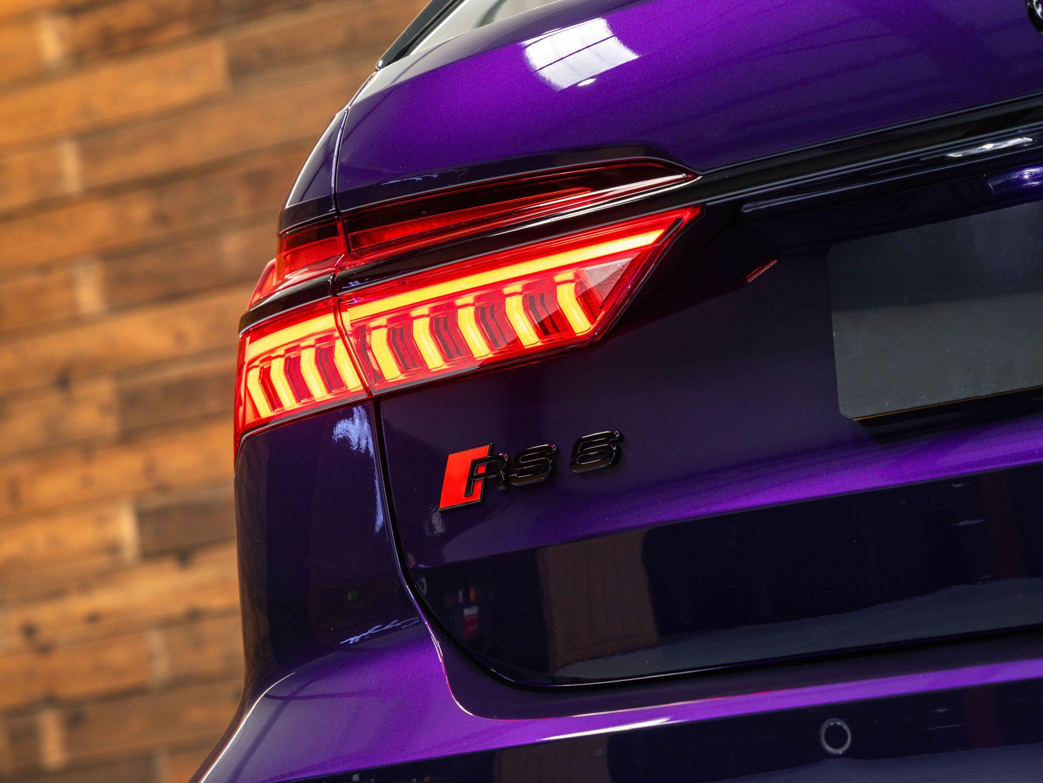 Audi RS6 Avant - Image 31