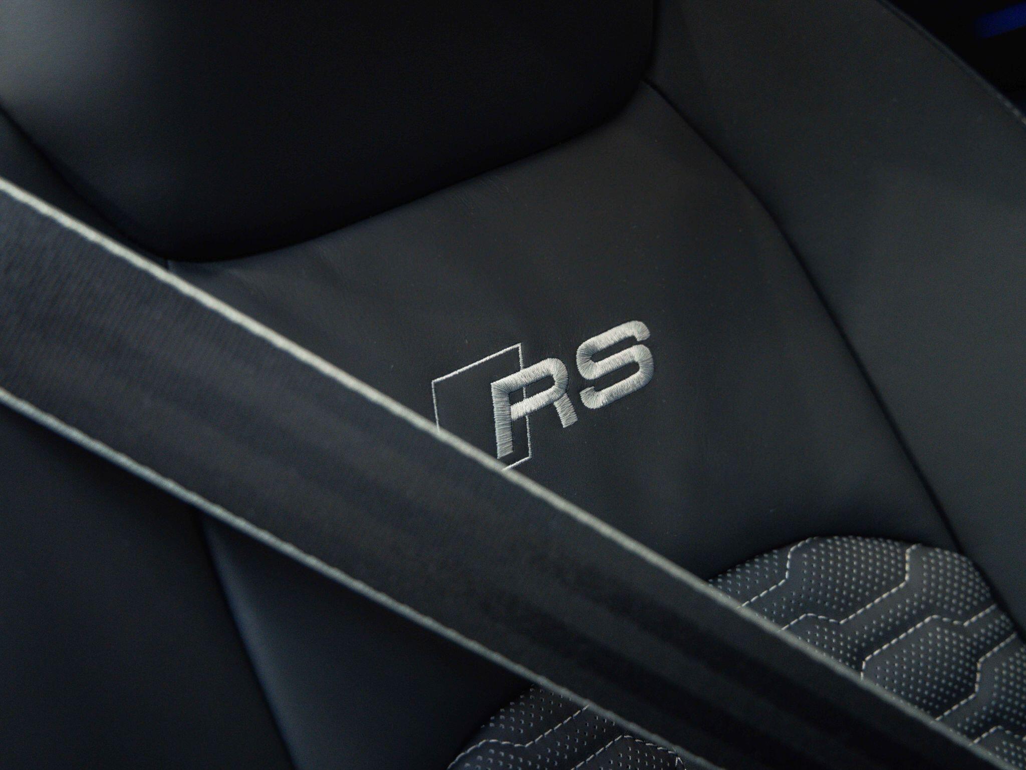 Audi RS6 Avant - Image 24