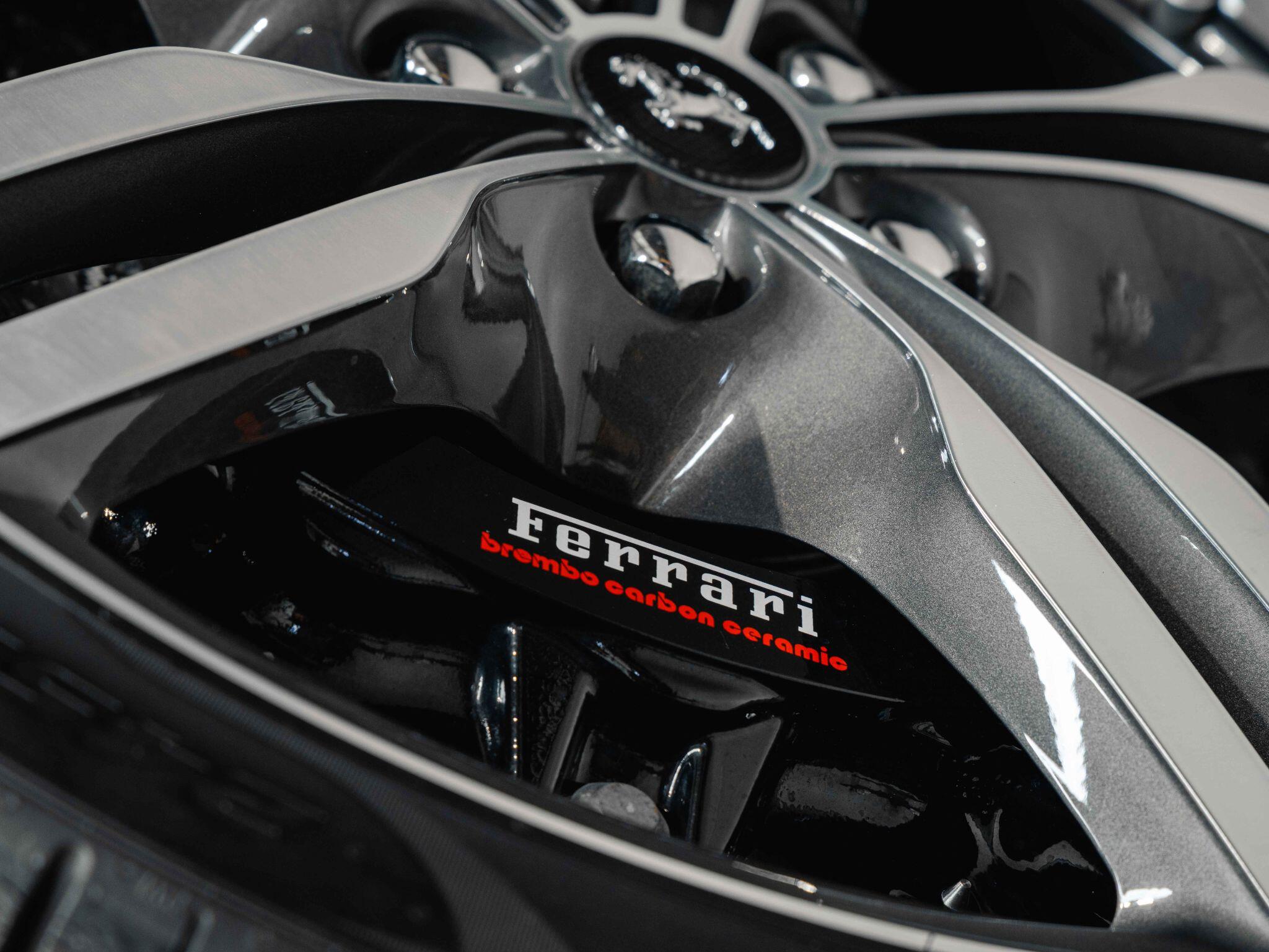 Ferrari Portofino - Image 40