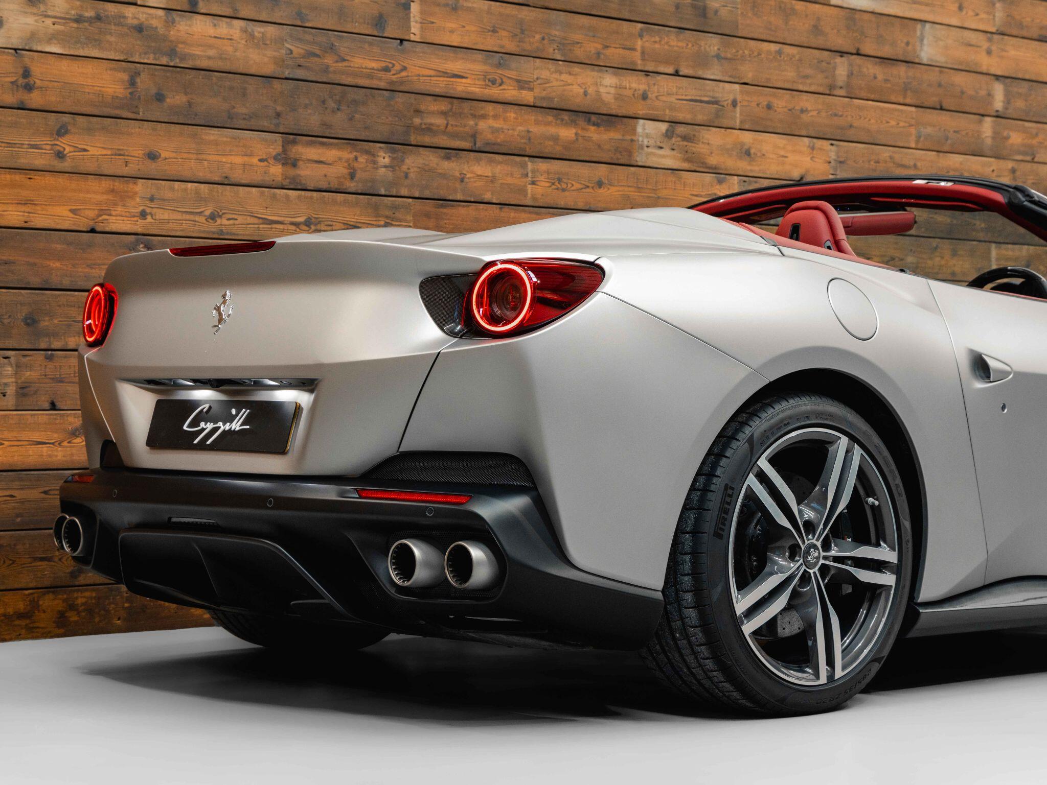 Ferrari Portofino - Image 10