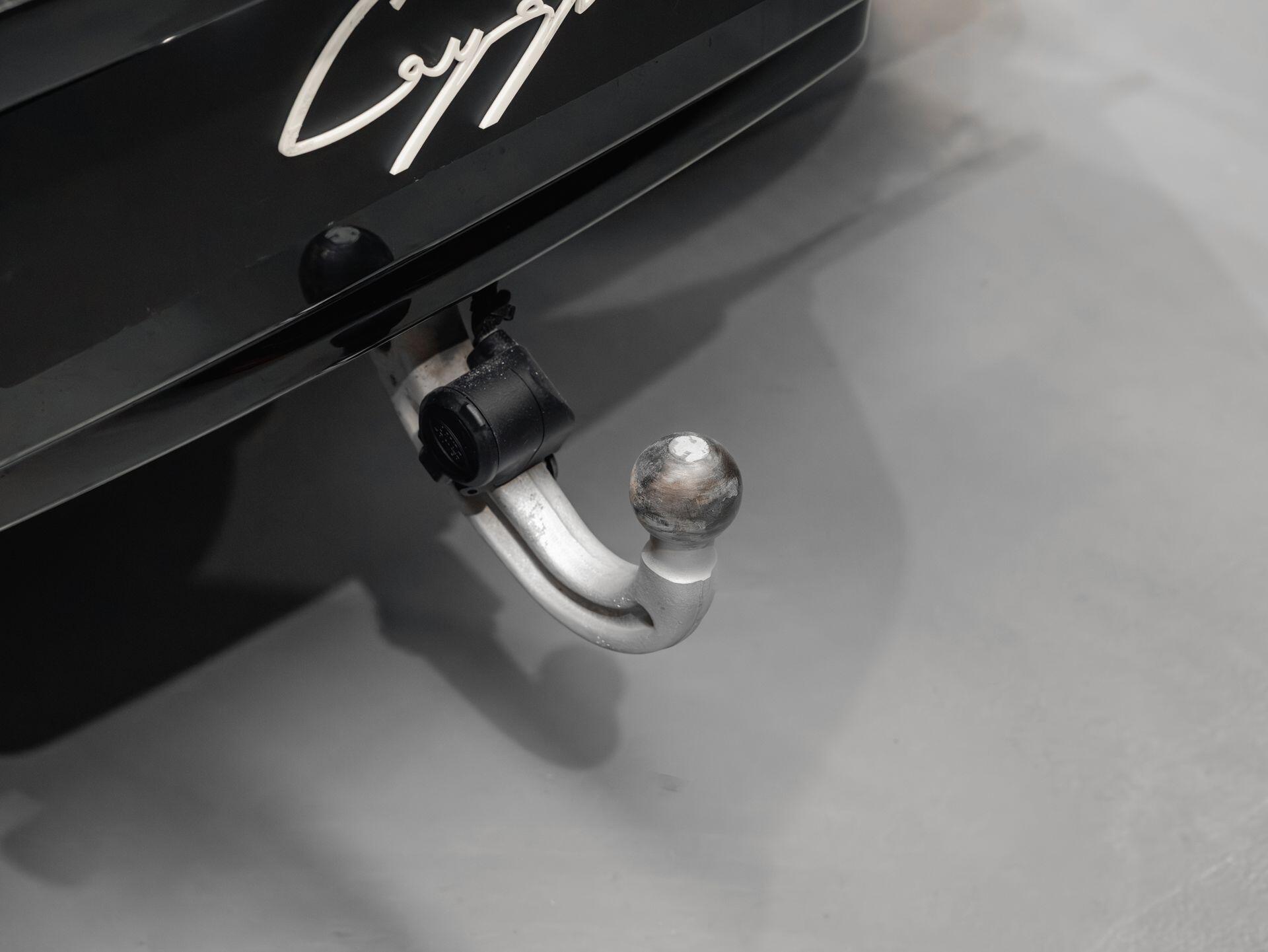 Land Rover Defender 90 - Image 27