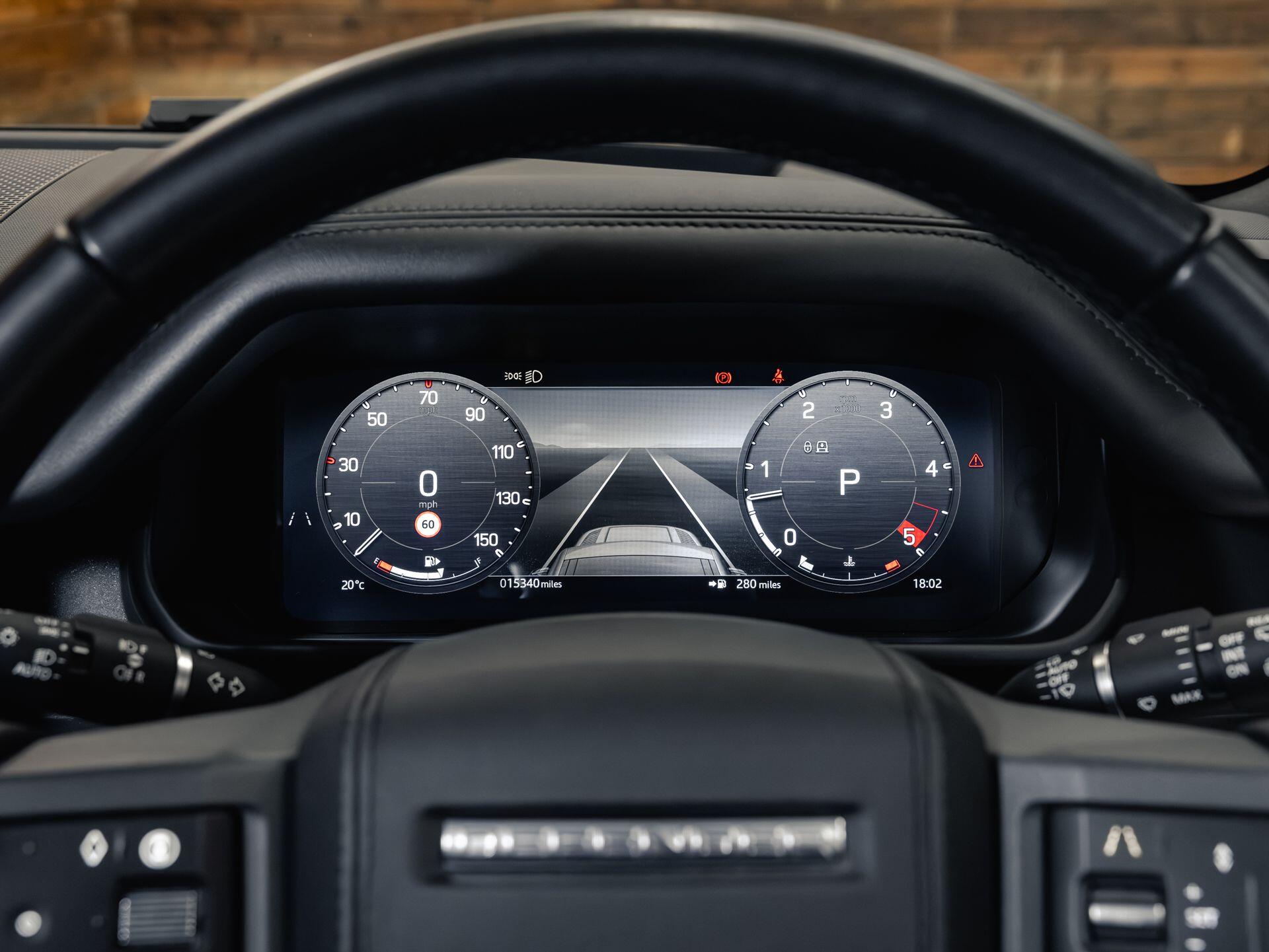Land Rover Defender 90 - Image 22