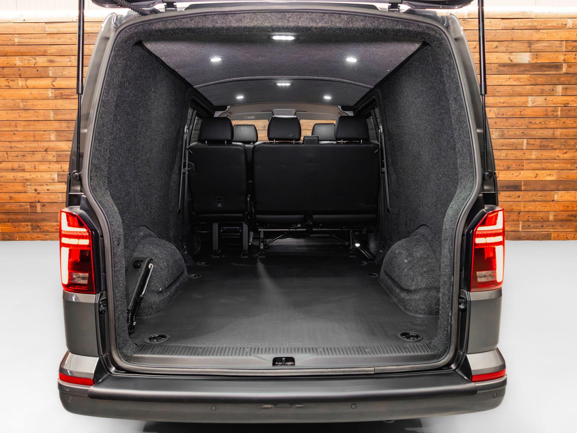 Volkswagen Transporter - Image 20