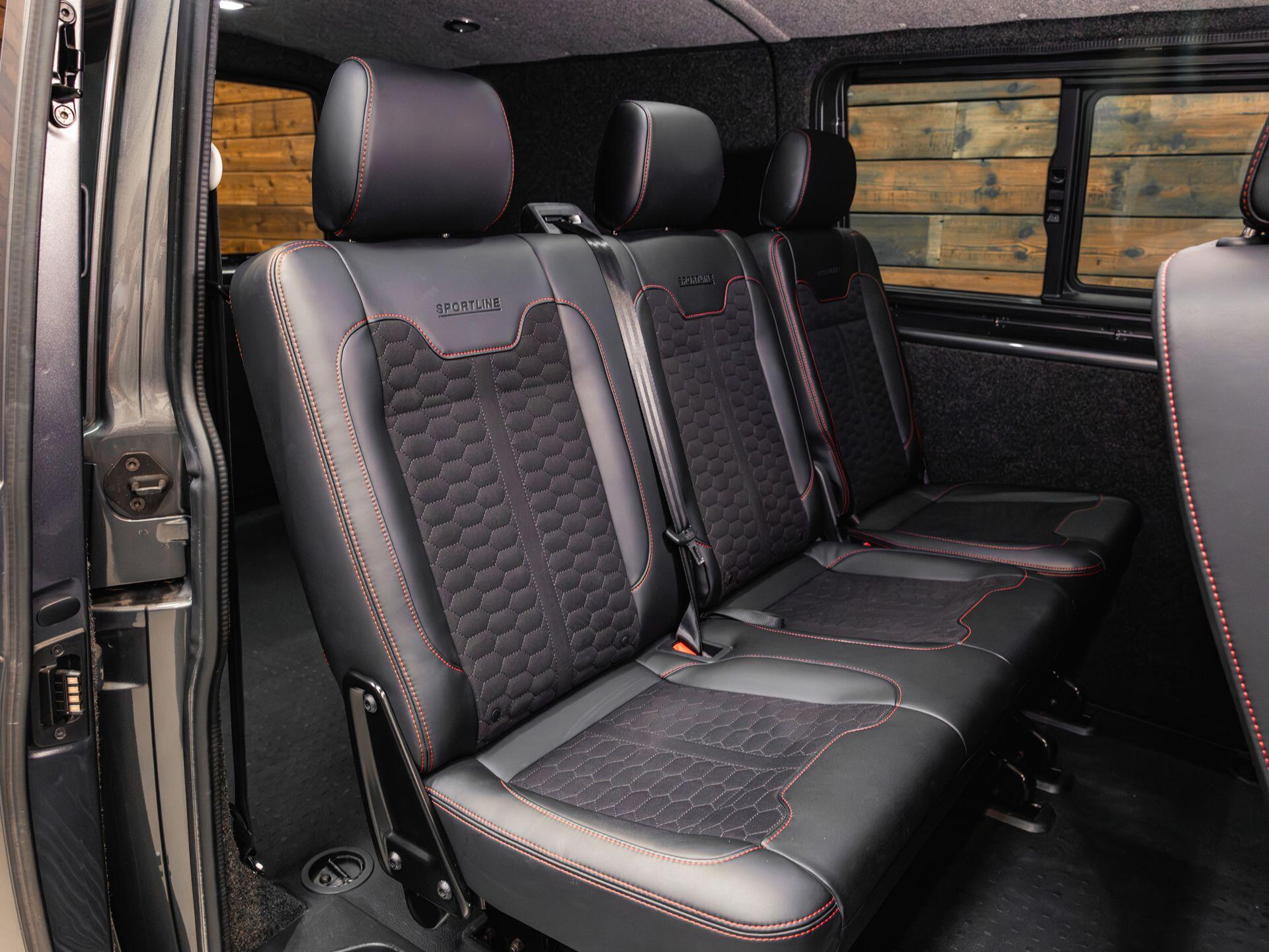 Volkswagen Transporter - Image 23