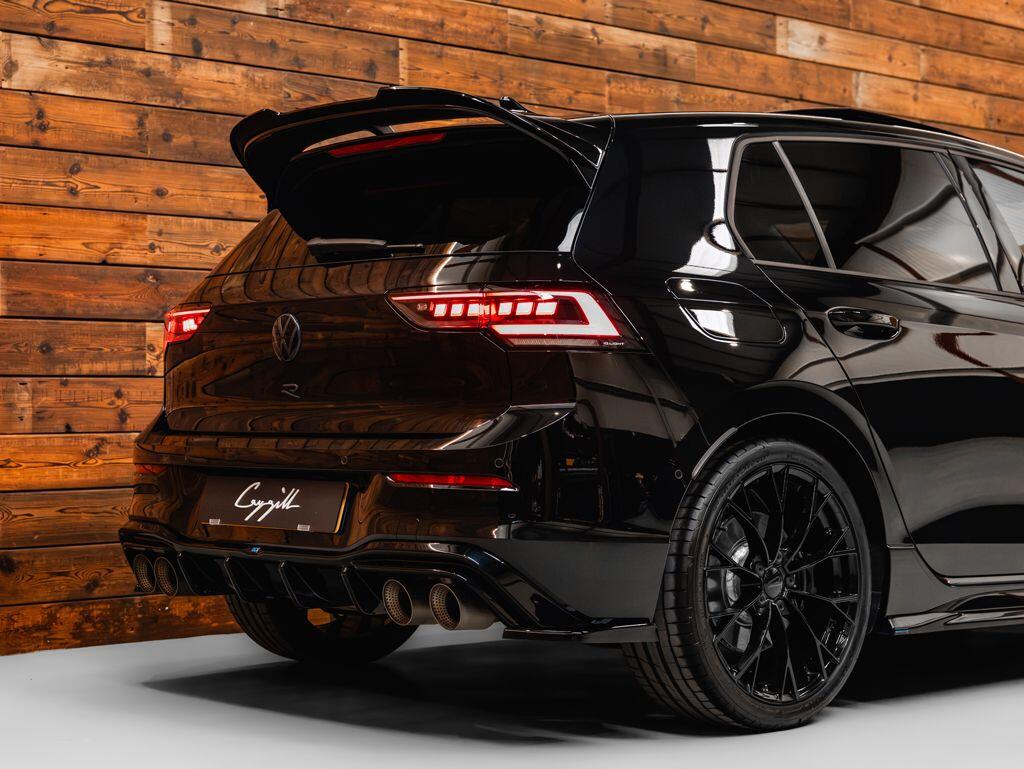Volkswagen Golf - Image 28
