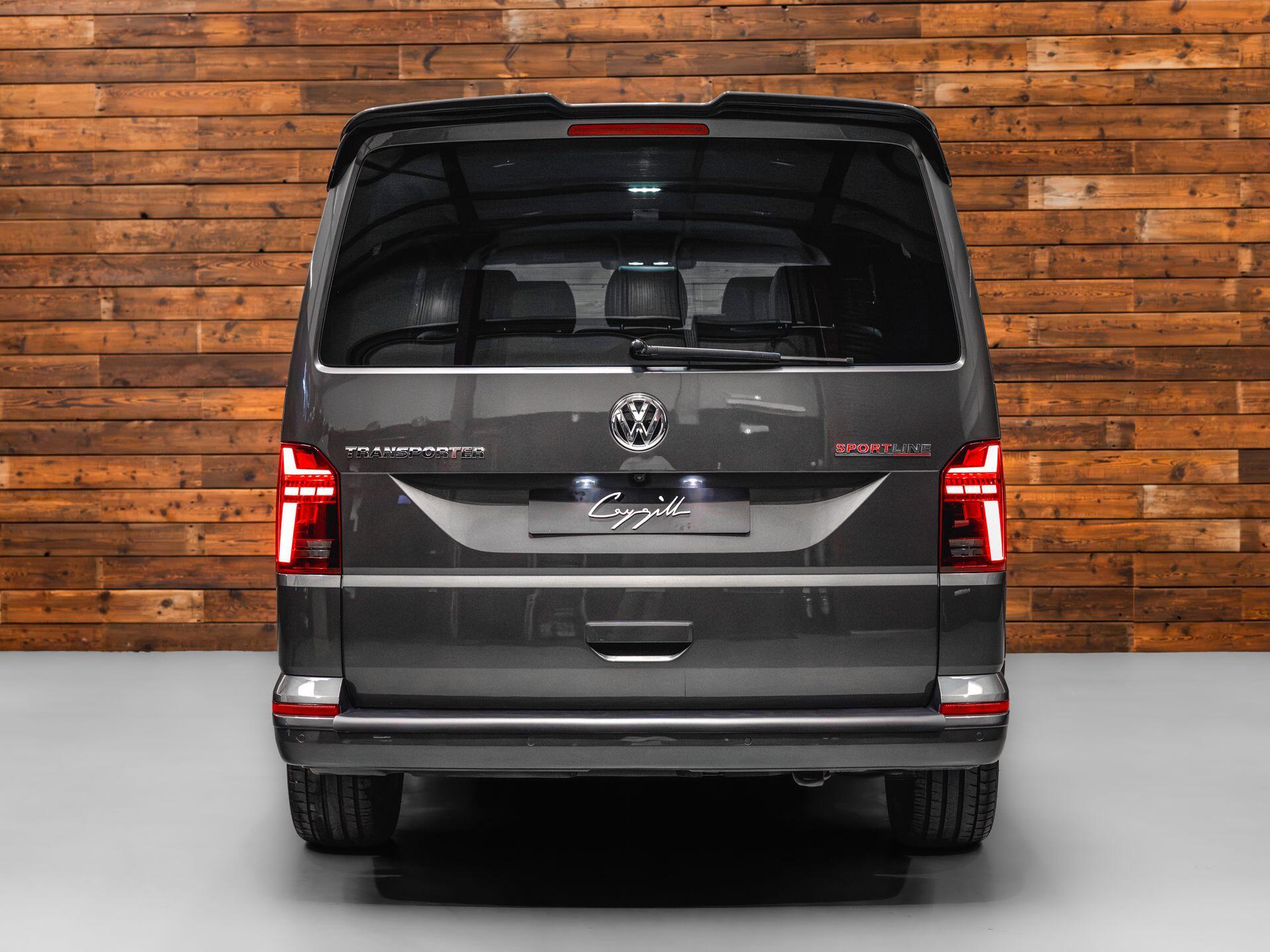 Volkswagen Transporter - Image 4