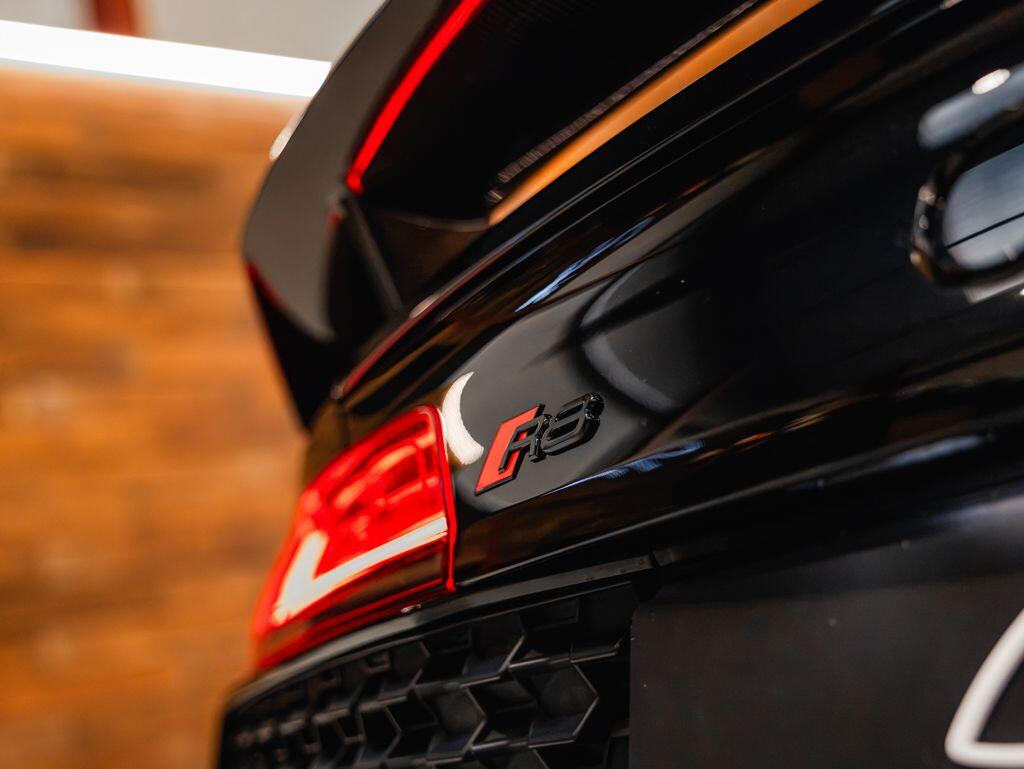 Audi R8 - Image 35