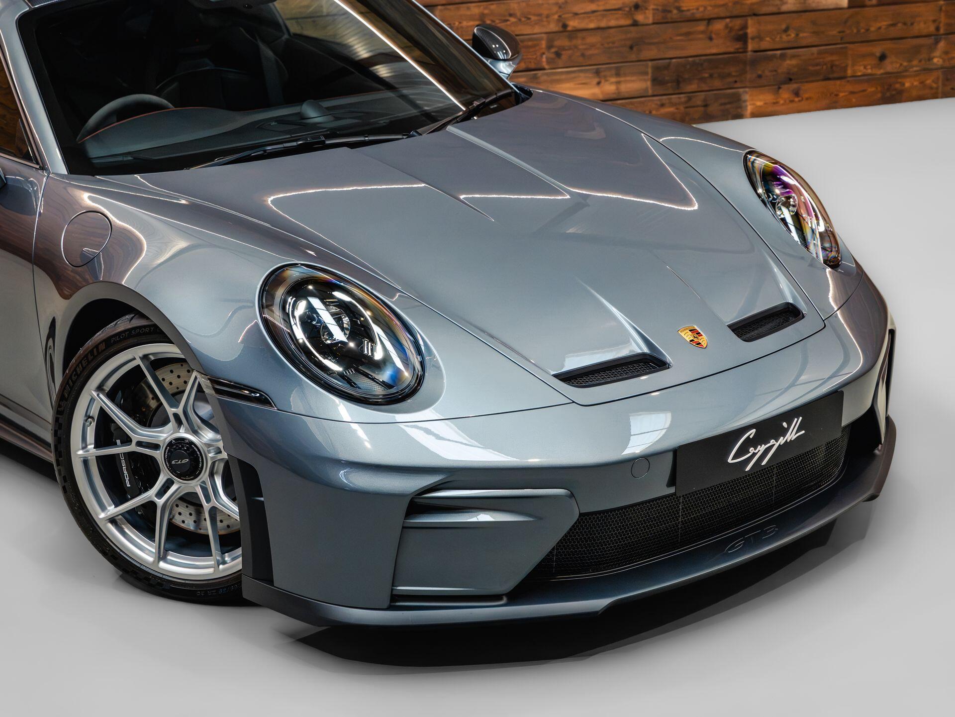 Porsche 911 - Image 5