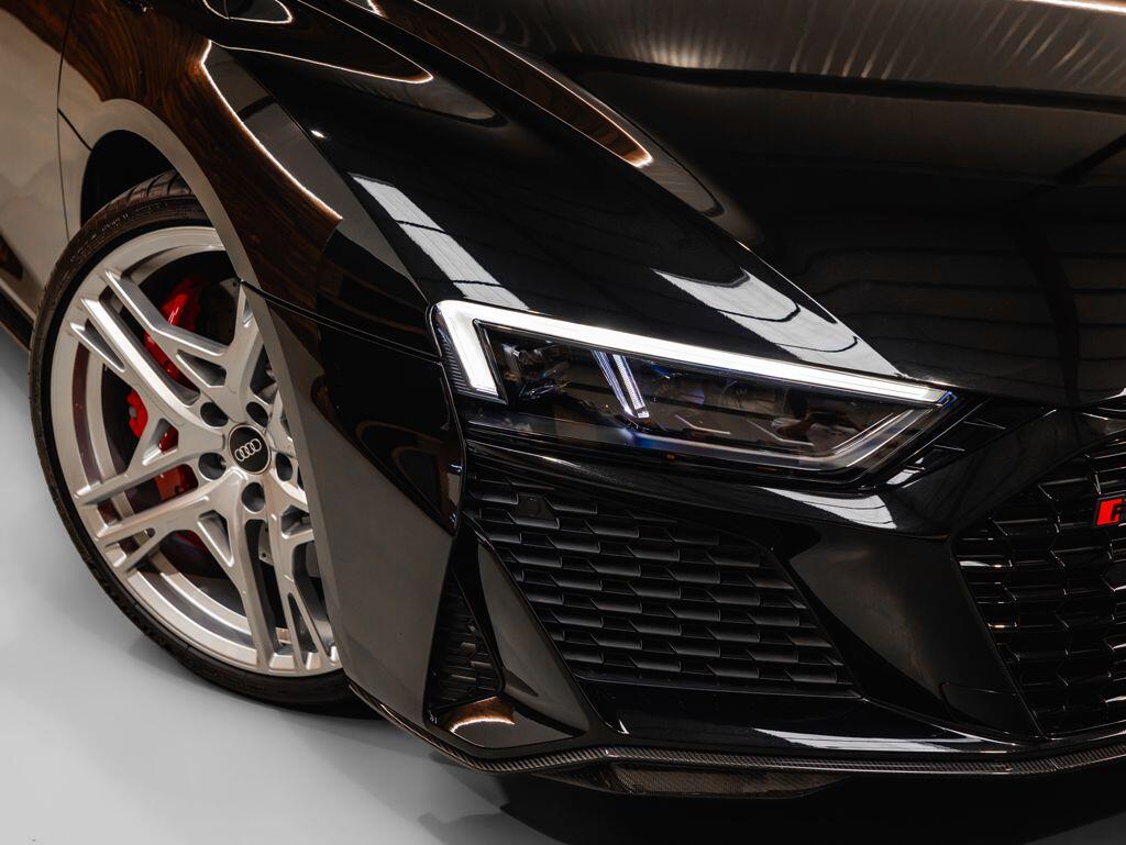 Audi R8 - Image 25