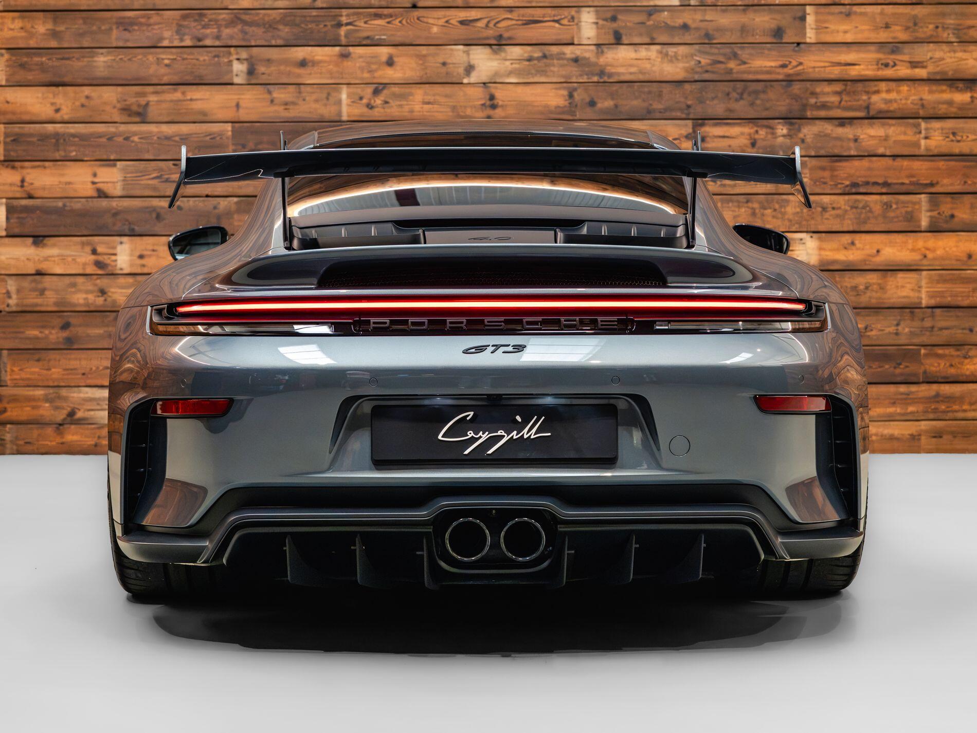 Porsche 911 - Image 7